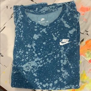 Nike splatter tee